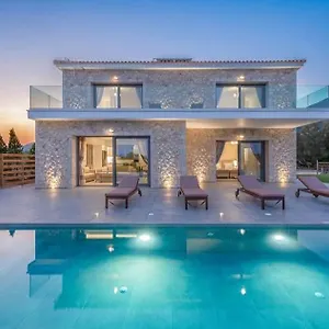 https://kefalonia-stone-villas-villa-petros-kefalonica.kefaloniahotels.net